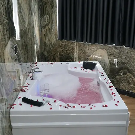 Dual Halkali 호텔