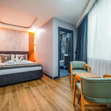 Dual Halkali Hotel