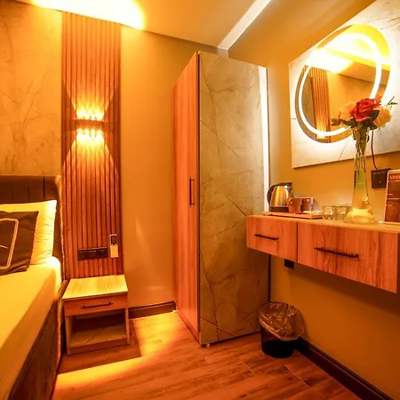 Dual Halkali 3* Istanbul