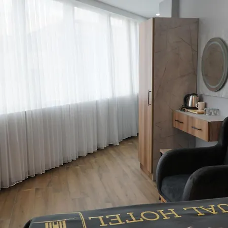 Dual Halkali Hotell Istanbul
