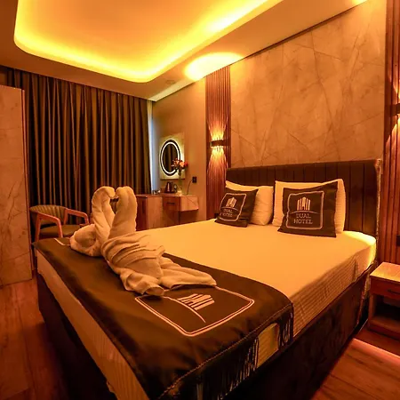 Dual Halkali Hotell
