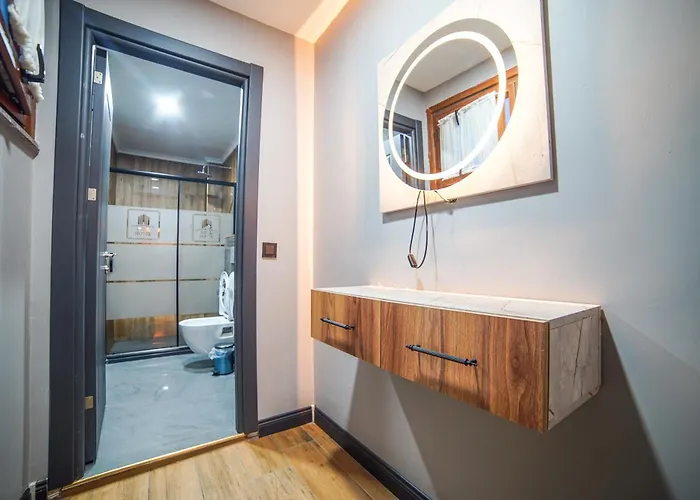 Ξενοδοχείο Dual Halkali 3*