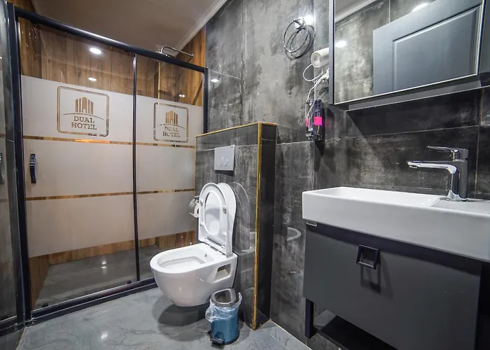 Ξενοδοχείο Dual Halkali 3*