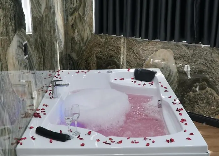 Dual Halkali Szálloda