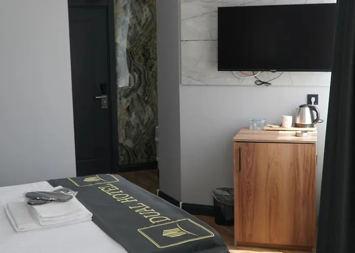 Szálloda Dual Halkali